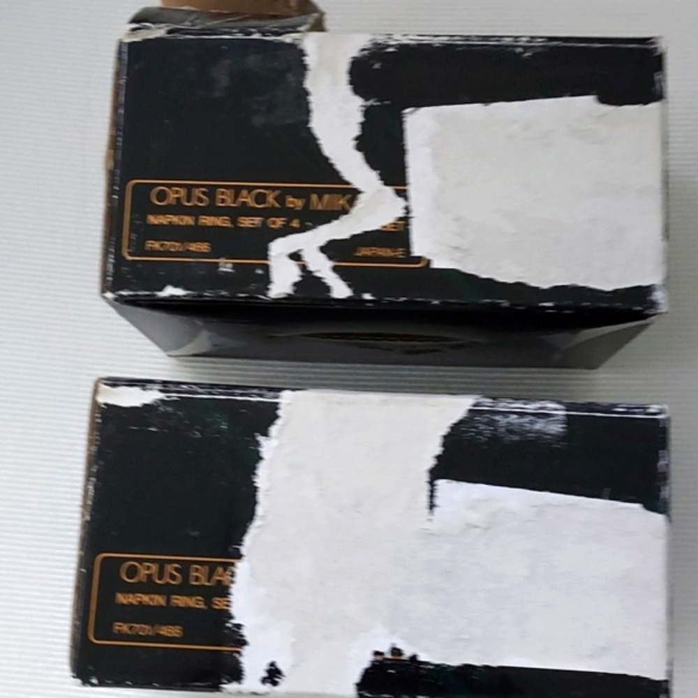 MIKASA Opus Black & Gray Ceramic Napkin Rings Japan Set Of 8 Vintage - Picture 5 of 7